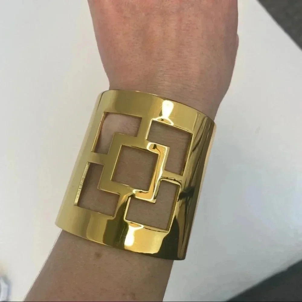 Trina Turk Gold Bracelet - Picture 4 of 6